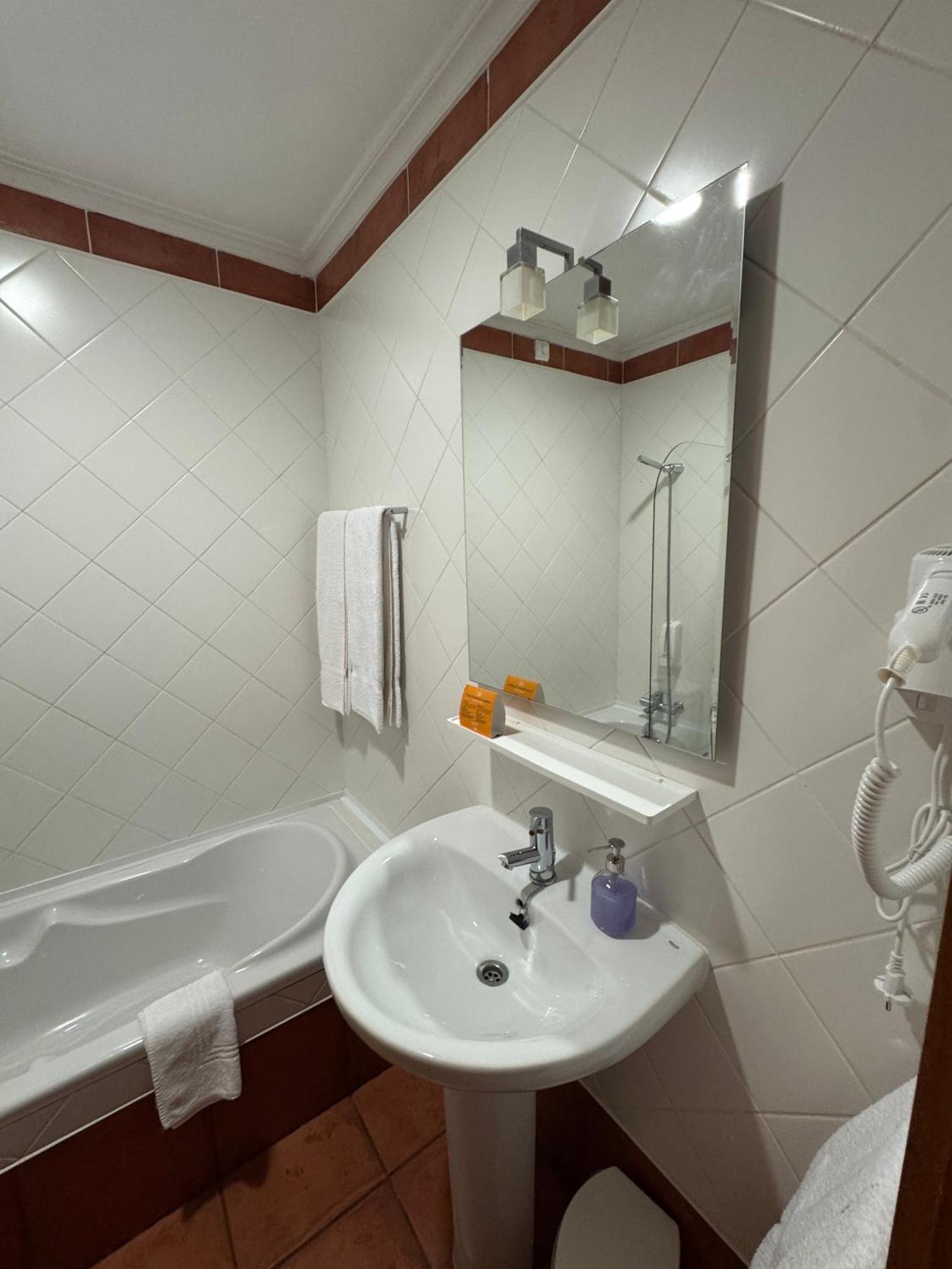 לינה וארוחת בוקר מונטאלגרה Casa Santa Catarina מראה חיצוני תמונה